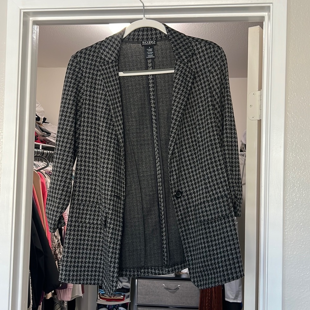 Soho houndstooth blazer.